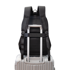 White Shark Commander GBP-014 gaming ruksak 18", crni