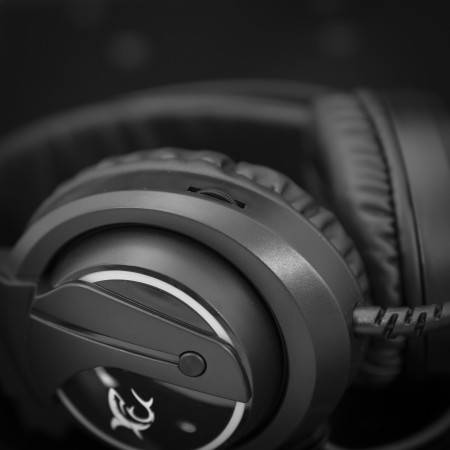 White Shark Wolf GH-2044 USB gaming slušalice osvjetljenje
